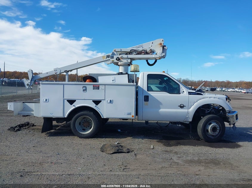 2016 Ford F-450 Chassis Xl VIN: 1FDUF4GT1GED32643 Lot: 43597900