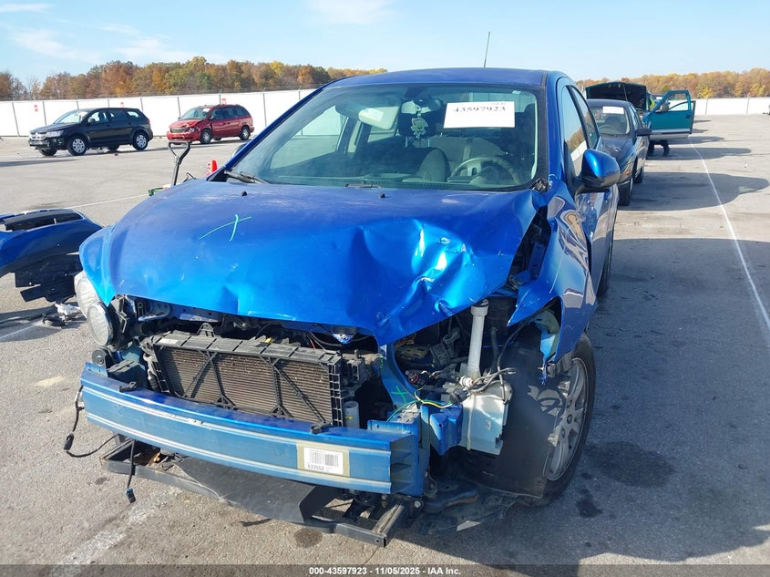 2016 CHEVROLET SONIC LT AUTO 1G1JC5SHXG4173578