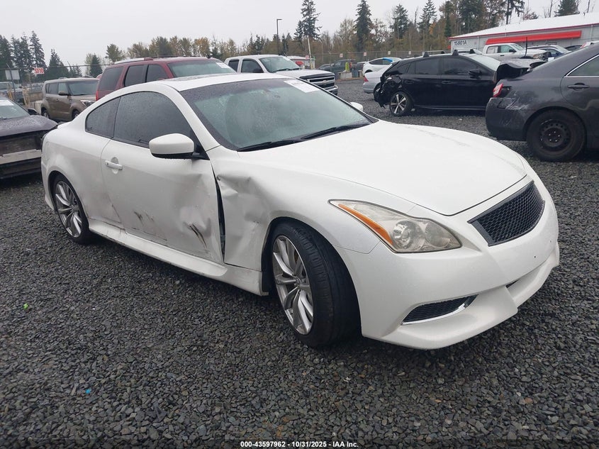 INFINITI G37 JOURNEY