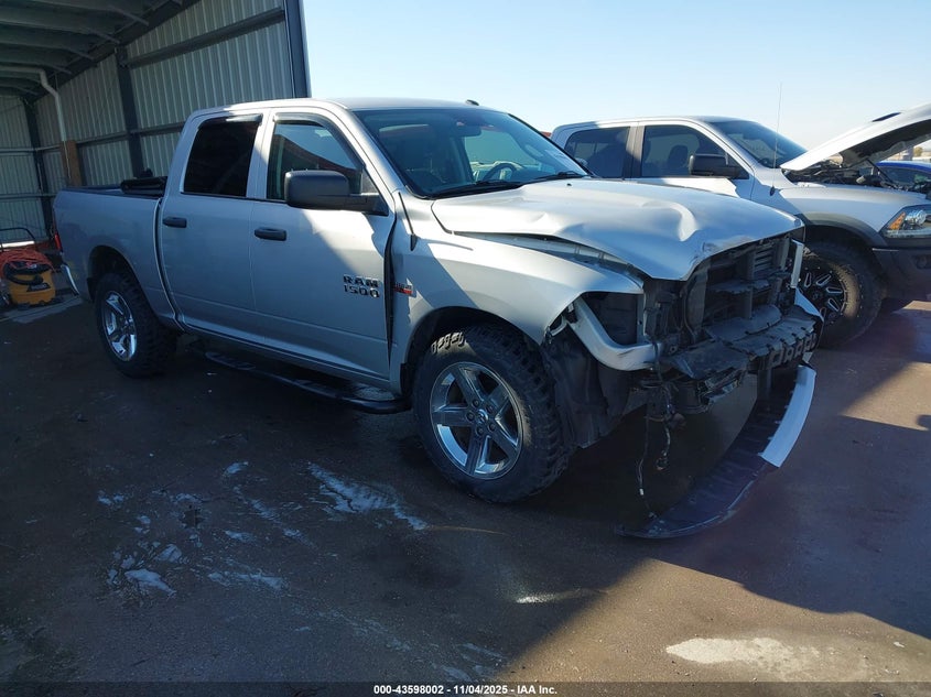 RAM 1500 EXPRESS 4X4 5 7 BOX