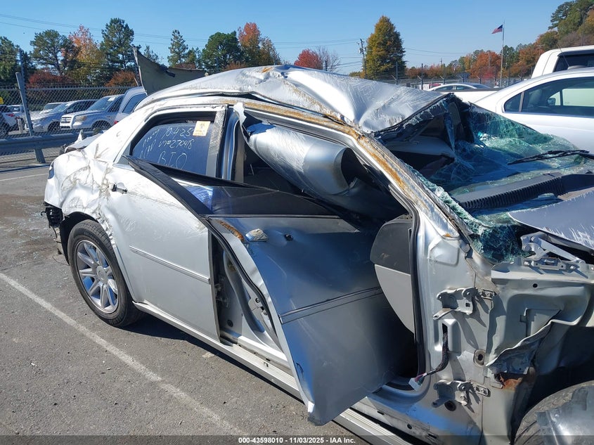 2006 Chrysler 300C VIN: 2C3KA63H86H270418 Lot: 43598010