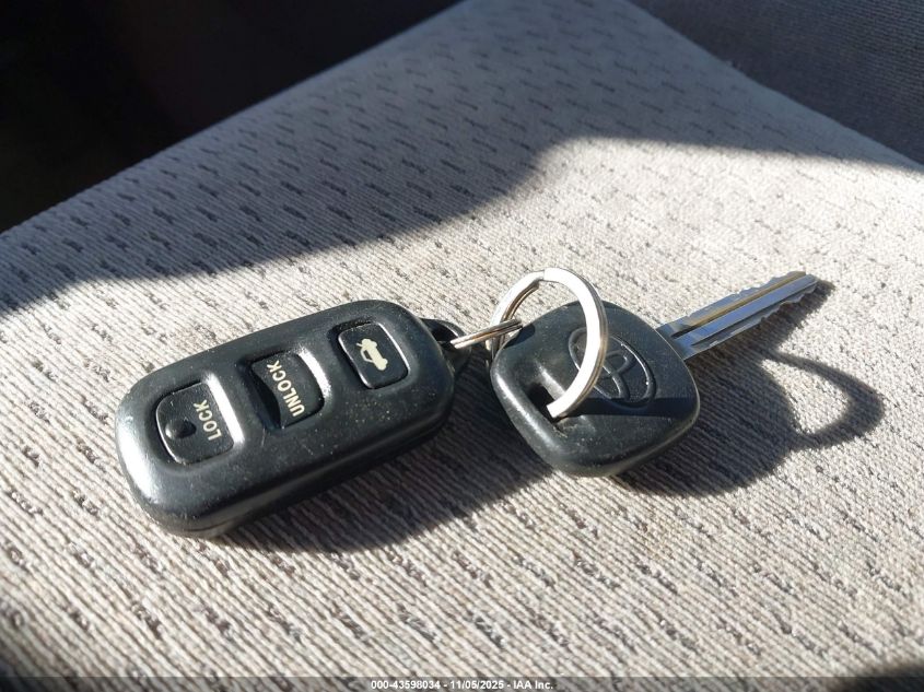 2002 Toyota Camry Le V6 VIN: 4T1BF30K82U539662 Lot: 43598034