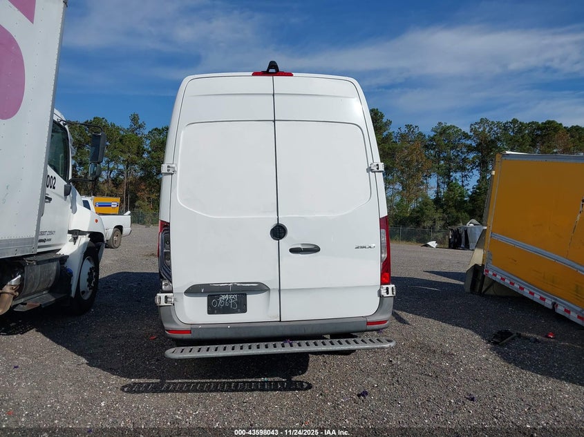 2021 Mercedes-Benz Sprinter 2500 High Roof I4 Diesel VIN: W1Y4DCHY0MT070695 Lot: 43598043