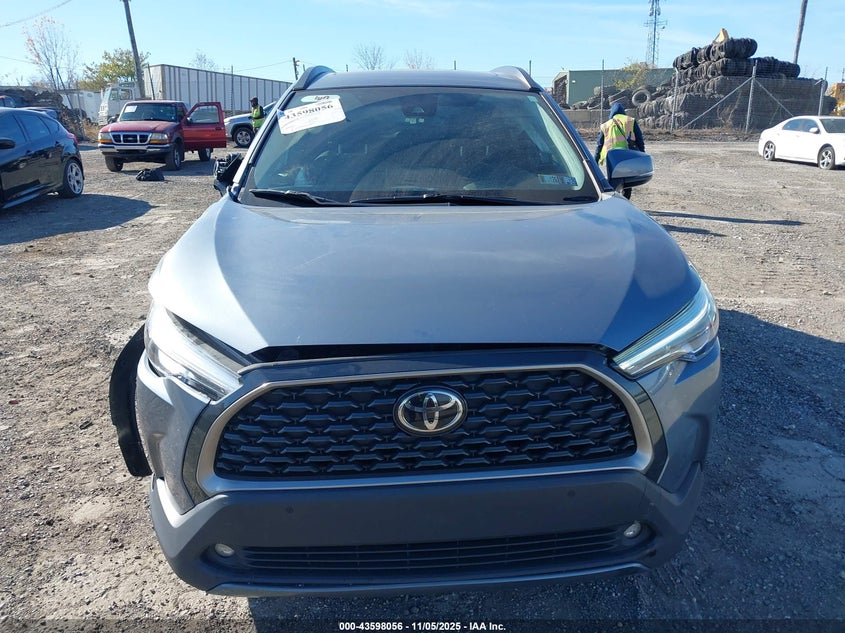 2022 TOYOTA COROLLA CROSS XLE - 7MUDAABG9NV024872