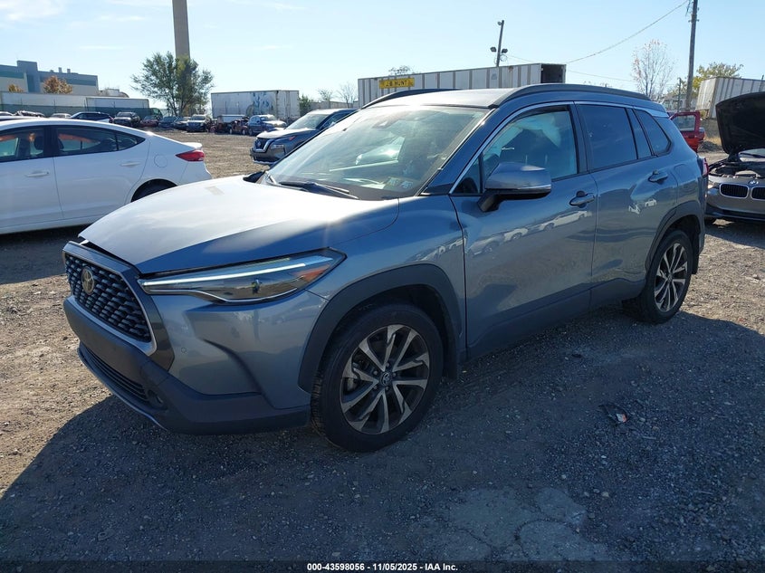 2022 TOYOTA COROLLA CROSS XLE - 7MUDAABG9NV024872