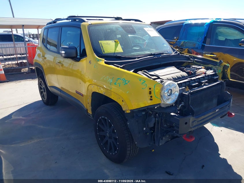 JEEP RENEGADE TRAILHAWK 4X4