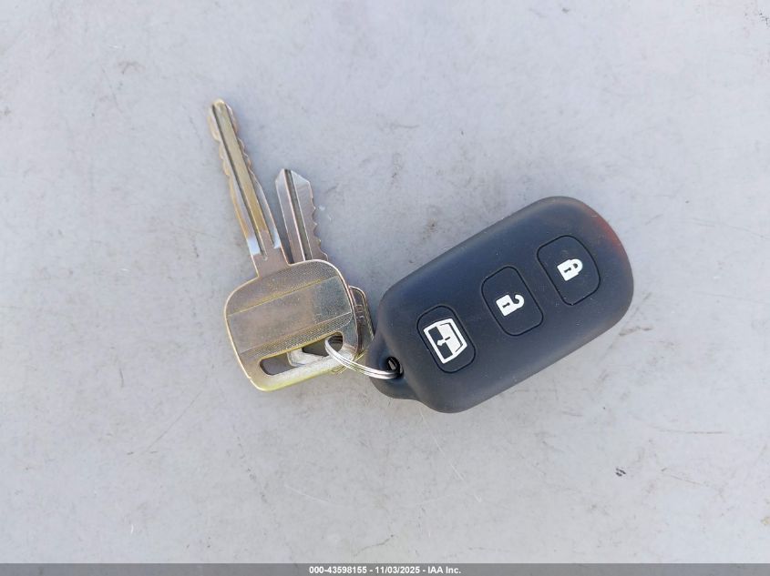 2000 Toyota 4Runner Sr5 V6 VIN: JT3GN86R5Y0145815 Lot: 43598155