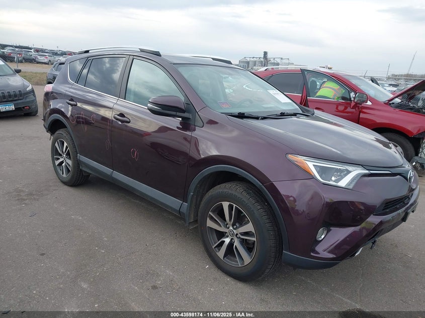 TOYOTA RAV4 XLE