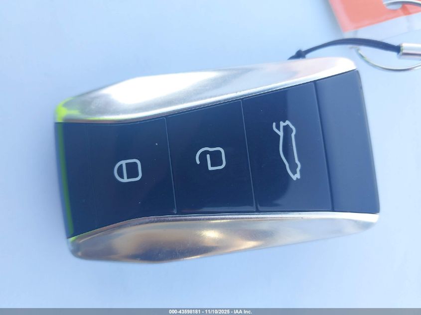 2024 Lotus Emira - SCCLEKMX0RHA45151