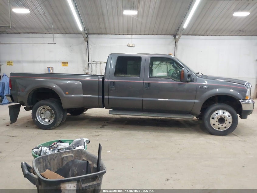 2003 Ford F-450 Lariat/Xl/Xlt VIN: 1FDXW46PX3EC58831 Lot: 43598185