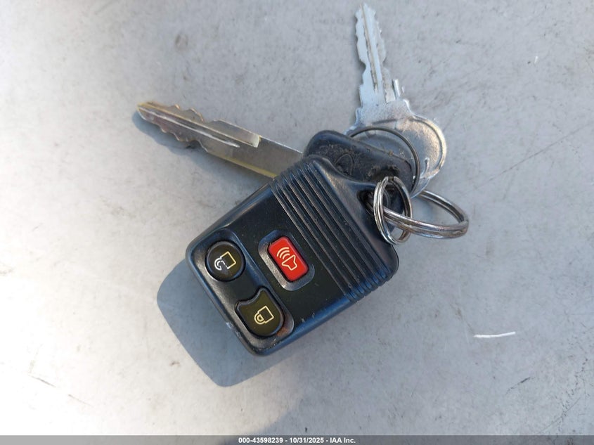 2014 Ford E-350 Super Duty Commercial VIN: 1FTSS3EL5EDA03211 Lot: 43598239