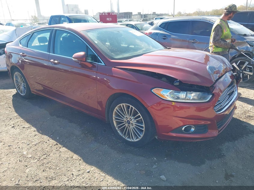 FORD FUSION SE