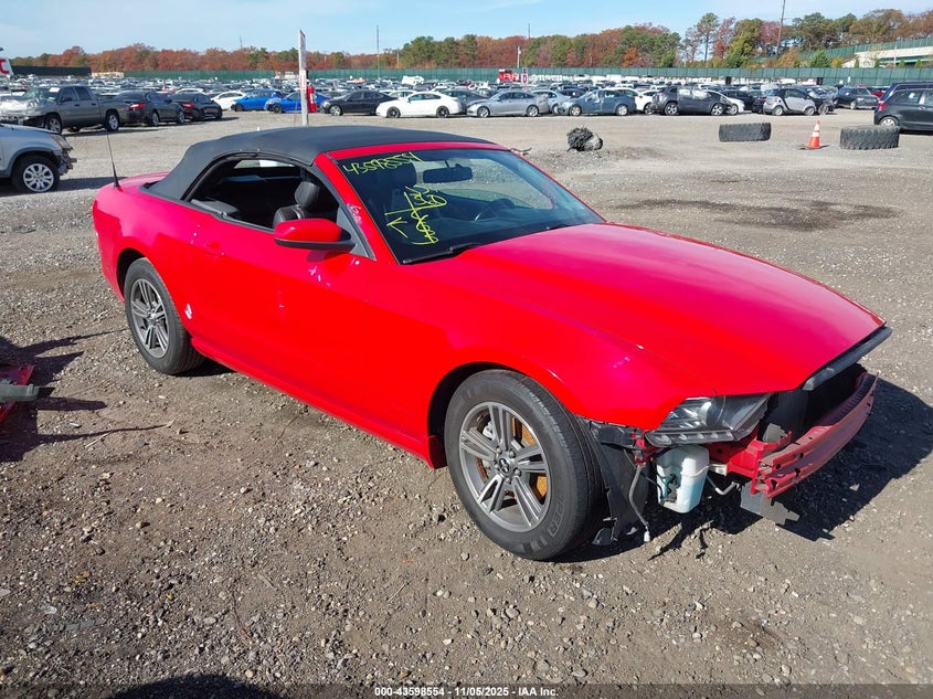 2013 Ford Mustang V6 Premium VIN: 1ZVBP8EM1D5236659 Lot: 43598554