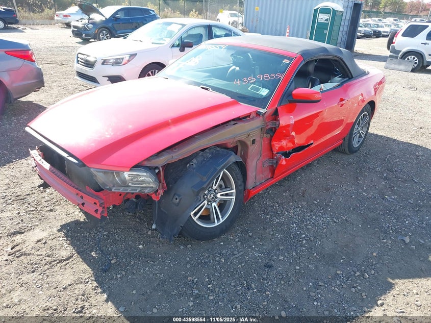 2013 Ford Mustang V6 Premium VIN: 1ZVBP8EM1D5236659 Lot: 43598554