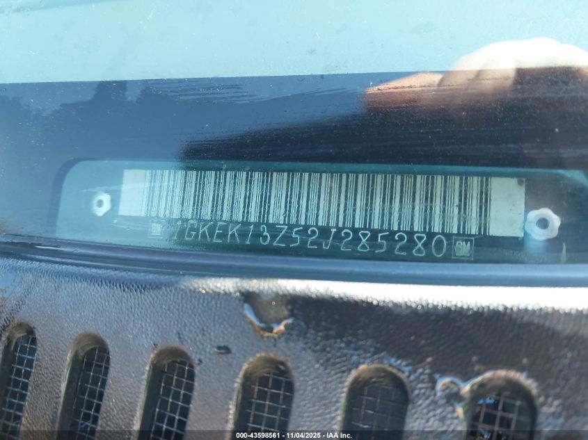2002 GMC Yukon Slt VIN: 1GKEK13Z52J285280 Lot: 43598561