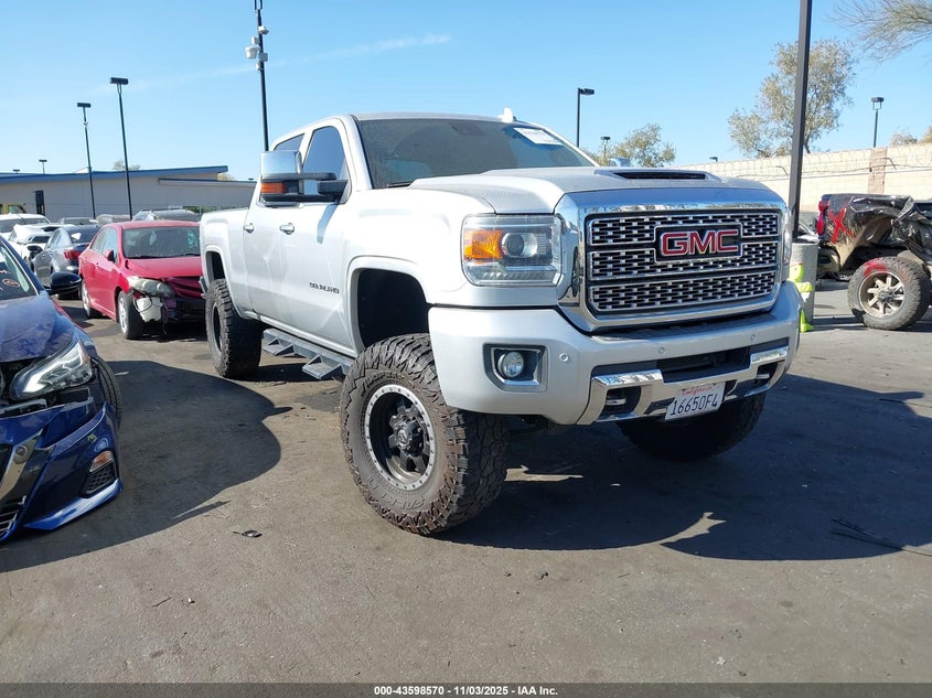 GMC SIERRA 2500HD DENALI