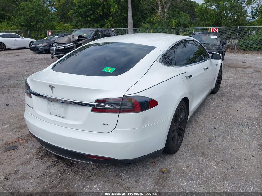 5YJSA1DN3DFP13788 2013 TESLA MODEL S photo no. 4