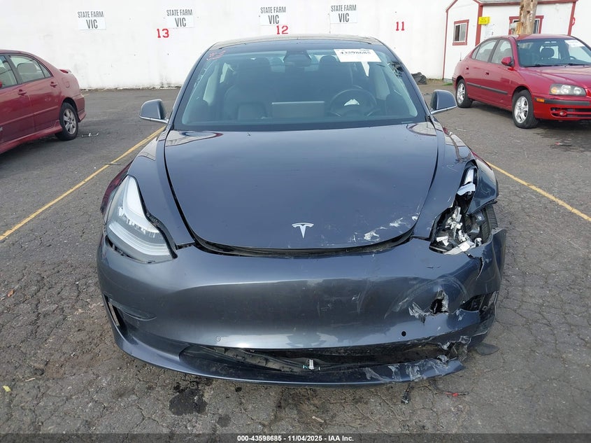 2019 Tesla Model 3 Long Range/Performance VIN: 5YJ3E1EBXKF453481 Lot: 43598685