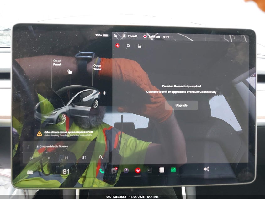 2019 Tesla Model 3 Long Range/Performance VIN: 5YJ3E1EBXKF453481 Lot: 43598685