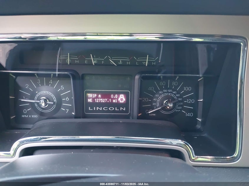 2007 Lincoln Navigator Ultimate VIN: 5LMFU28557LJ02194 Lot: 43598711