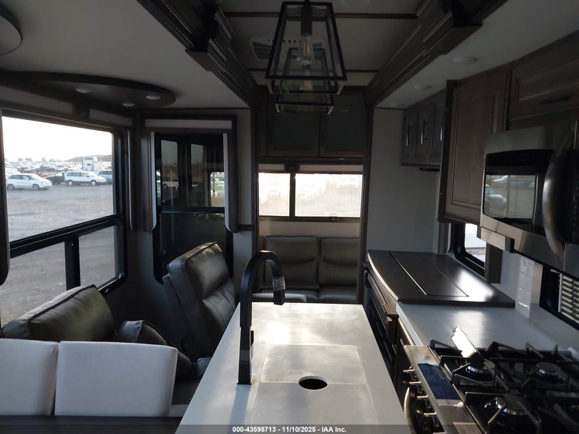 2022 GRAND DESIGN TRAILER(VIN: 573FS3620NAA10121