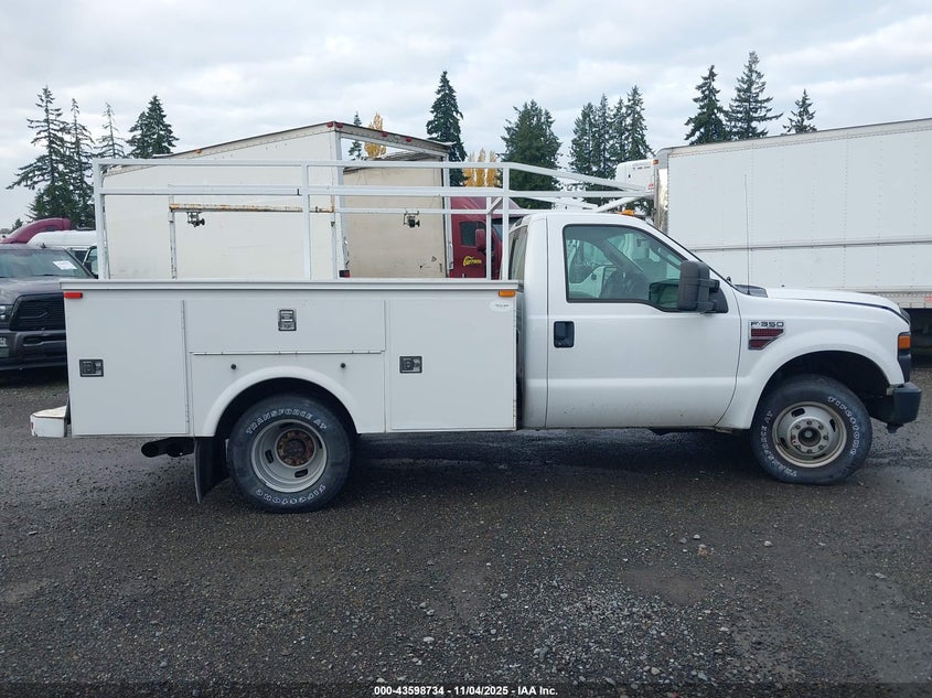 2008 Ford F-350 Chassis Xl/Xlt VIN: 1FDWF36R38EE41938 Lot: 43598734