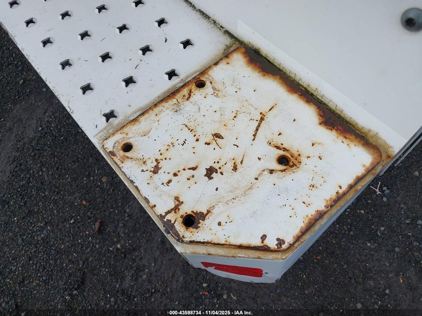 2008 Ford F-350 Chassis Xl/Xlt VIN: 1FDWF36R38EE41938 Lot: 43598734