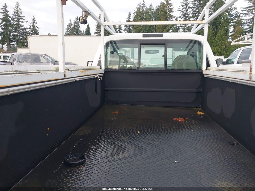 2008 Ford F-350 Chassis Xl/Xlt VIN: 1FDWF36R38EE41938 Lot: 43598734