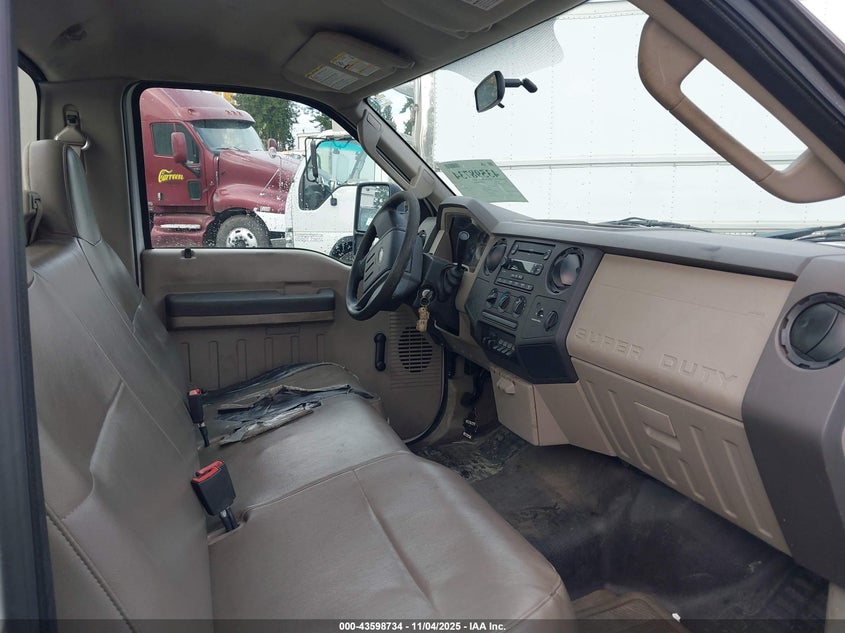 2008 Ford F-350 Chassis Xl/Xlt VIN: 1FDWF36R38EE41938 Lot: 43598734