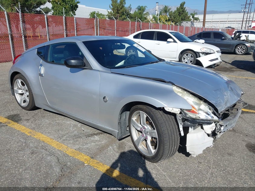 NISSAN 370Z TOURING