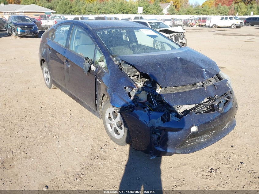 2014 TOYOTA PRIUS THREE - JTDKN3DU6E1794190