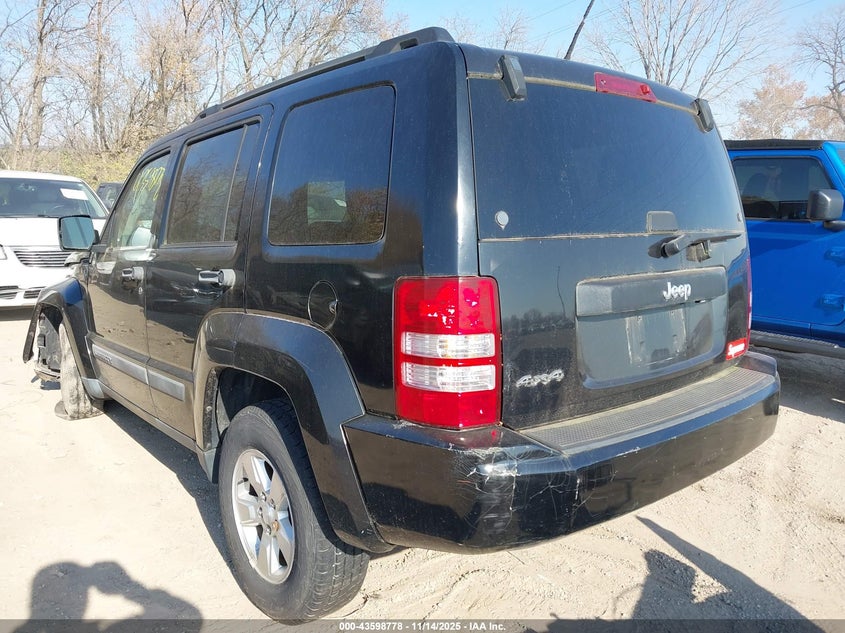 1C4PJMAK8CW124487 2012 JEEP LIBERTY (NORTH AMERICA) photo no. 3