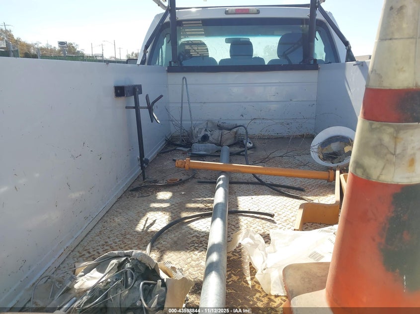 2011 Ford F-350 Xl VIN: 1FTRF3B63BEB19143 Lot: 43598844