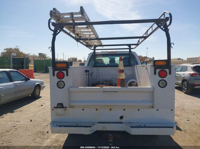 2011 Ford F-350 Xl VIN: 1FTRF3B63BEB19143 Lot: 43598844