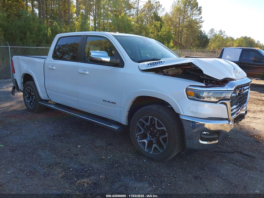 RAM 1500 LARAMIE 4X4 5 7 BOX