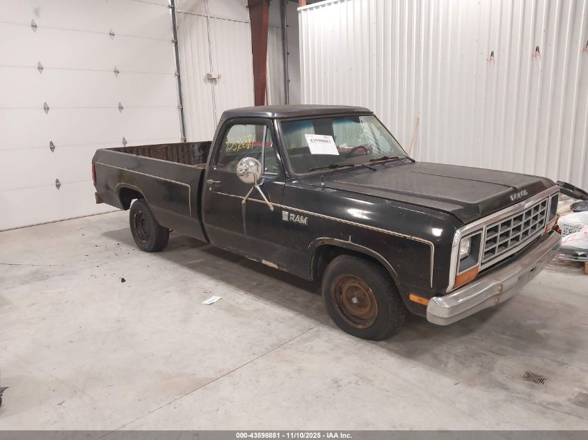 1985 Dodge D-Series D100/D150