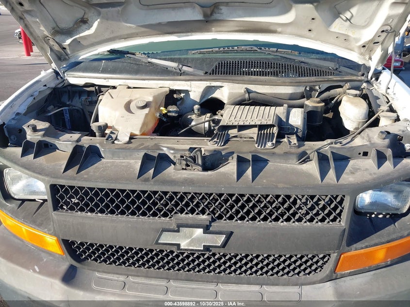 2003 Chevrolet Express VIN: 1GCFG15X931230149 Lot: 43598892