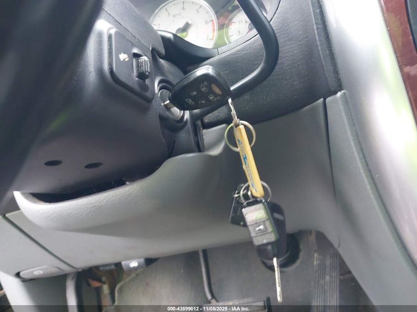 2005 Chrysler Town & Country Limited VIN: 2C8GP64L65R203035 Lot: 43599012