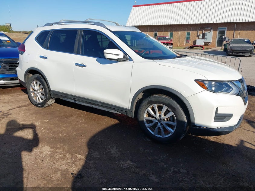 2020 NISSAN ROGUE SV INTELLIGENT AWD - KNMAT2MV2LP539941