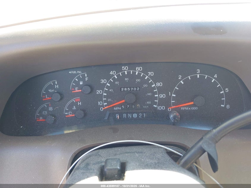 1999 Ford F-250 Lariat/Xl/Xlt VIN: 1FTNX21S0XED31462 Lot: 43599107