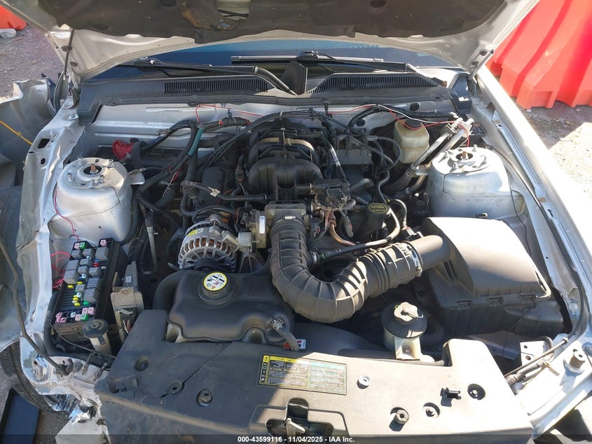 2008 Ford Mustang V6 Deluxe/V6 Premium VIN: 1ZVHT80N285121578 Lot: 43599116