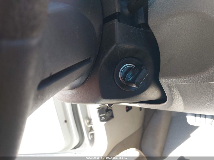 2008 Ford Mustang V6 Deluxe/V6 Premium VIN: 1ZVHT80N285121578 Lot: 43599116