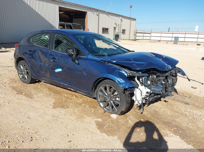 2018 MAZDA MAZDA3 TOURING - 3MZBN1L3XJM167130