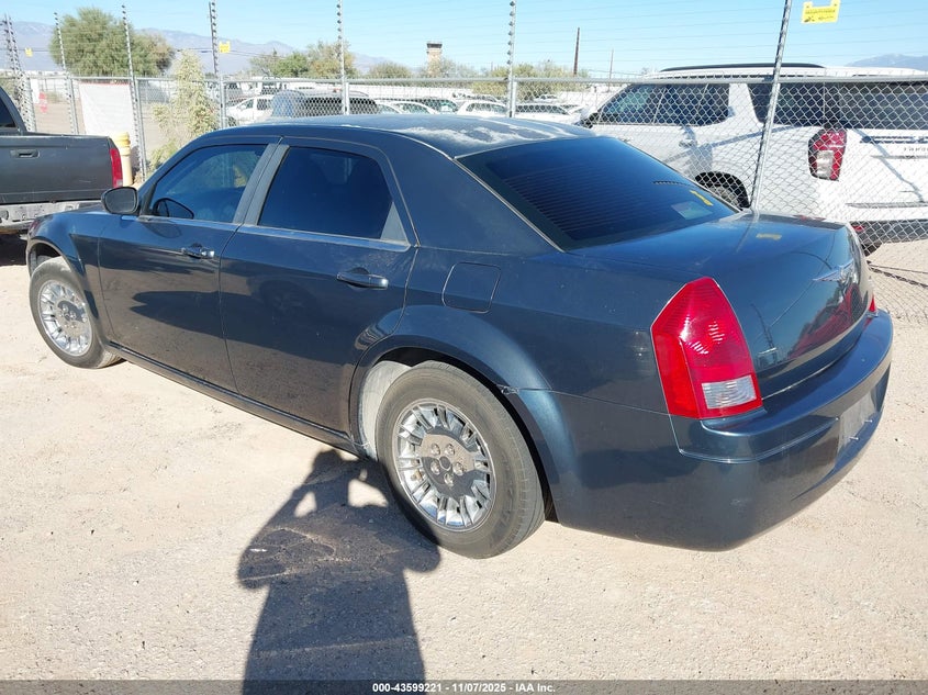 2C3KA43R27H636713 2007 CHRYSLER 300 photo no. 3