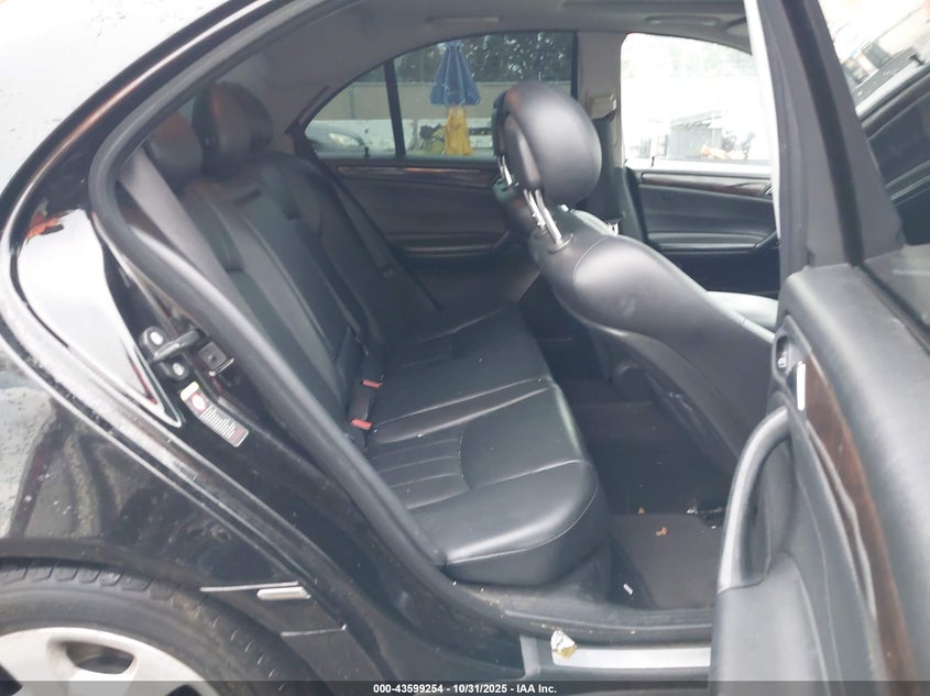 2005 Mercedes-Benz C 240 Luxury 4Matic VIN: WDBRF81J95F702929 Lot: 43599254