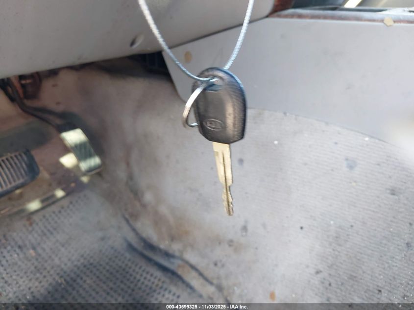 2005 Kia Sorento Ex/Lx VIN: KNDJD733655407516 Lot: 43599325