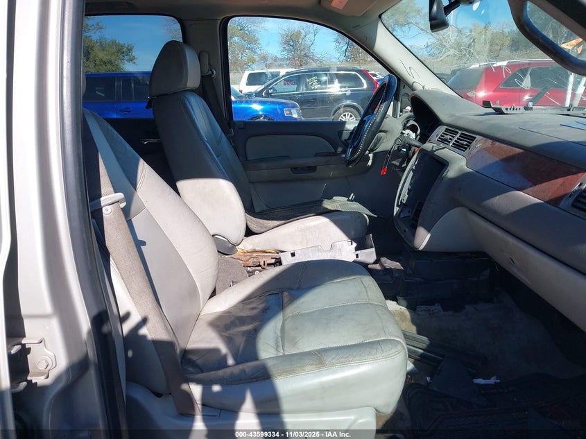 1GNFK13078R247889 2008 CHEVROLET TAHOE photo no. 5
