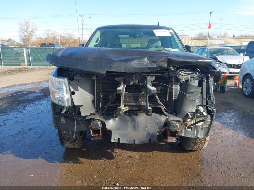 2013 CHEVROLET SILVERADO 1500 LT - 1GCRKSE79DZ114745