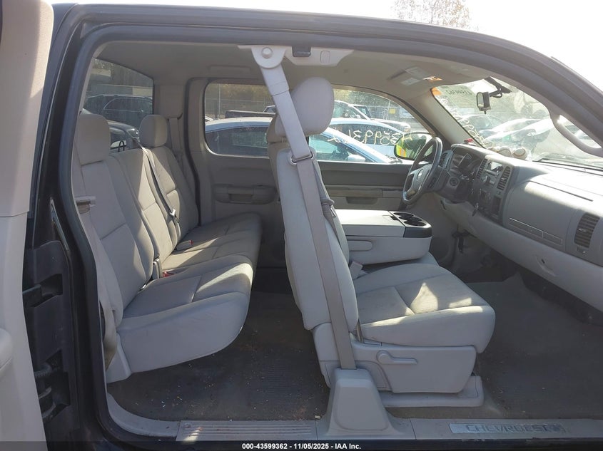 2013 CHEVROLET SILVERADO 1500 LT - 1GCRKSE79DZ114745