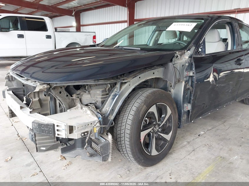 2022 HONDA INSIGHT EX 19XZE4F51NE010635